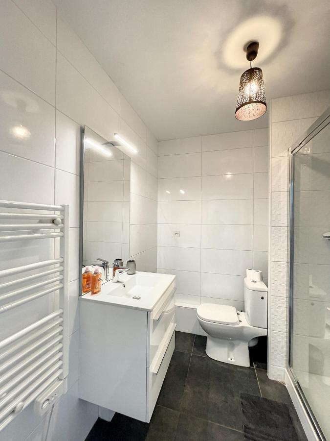 City & Cosy, Lyon Charcot- Wifi - Lave Linge - Balcon - Parking Kültér fotó